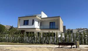 Neubauprojekte Villa Agios Tychonas