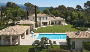 Saisonvermietungen Eigentum Tourrettes