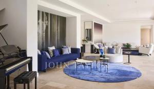 Saisonvermietungen Eigentum Tourrettes