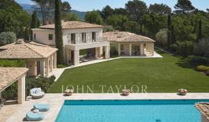 Saisonvermietungen Eigentum Tourrettes