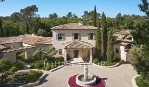 Saisonvermietungen Eigentum Tourrettes