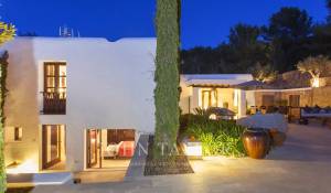 Saisonvermietungen Haus Sant Carles de Peralta