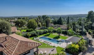 Saisonvermietungen Haus Valbonne