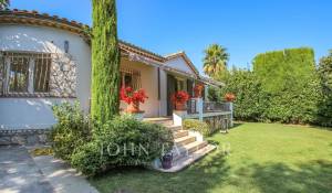 Saisonvermietungen Villa Antibes