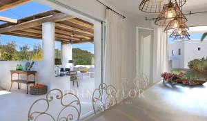 Saisonvermietungen Villa Cala Llenya