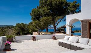 Saisonvermietungen Villa Santa Eularia des Riu