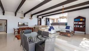 Saisonvermietungen Villa Santa Eularia des Riu