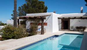 Saisonvermietungen Villa Santa Eularia des Riu