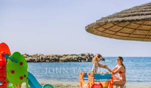 Verkauf Aparthotel Agios Tychonas