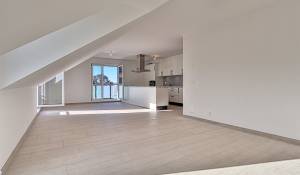 Verkauf Attic Rennaz