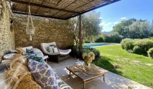 Verkauf Eigentum Cabrières-d'Avignon