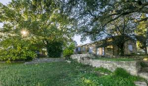 Verkauf Eigentum Cucuron