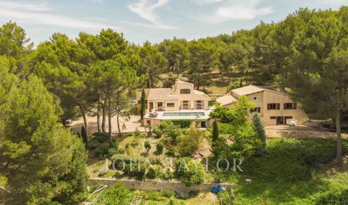 Verkauf Eigentum Simiane-Collongue