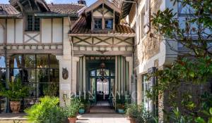 Verkauf Hotel Biarritz