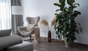 Verkauf Penthouse Mouttagiaka