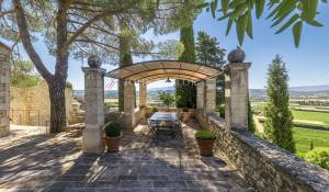 Verkauf Schloß Joucas