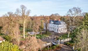 Verkauf Schloß Provins