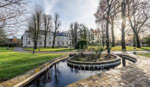 Verkauf Schloß Provins