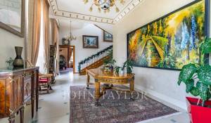 Verkauf Schloß Provins