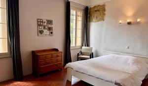 Verkauf Schloß Saint-Saturnin-lès-Apt