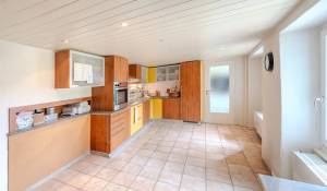 Verkauf Stadthaus Essertines-sur-Rolle