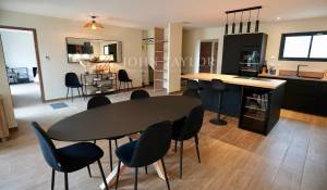 Verkauf Stadthaus Saint-Rémy-de-Provence