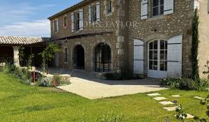 Verkauf Steinhaus Eygalières