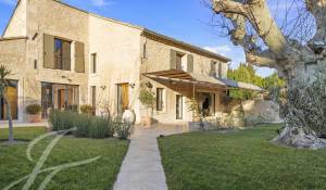 Verkauf Steinhaus Paradou