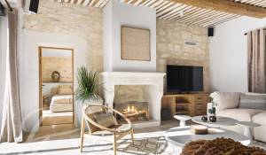 Verkauf Steinhaus Paradou