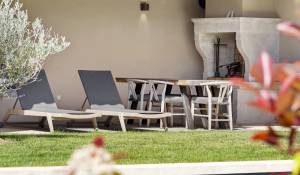 Verkauf Steinhaus Paradou