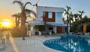 Verkauf Villa Mouttagiaka