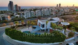 Verkauf Villa Mouttagiaka