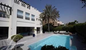 Verkauf Villa The Lakes