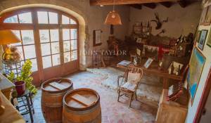Verkauf Weingut L'Isle-sur-la-Sorgue
