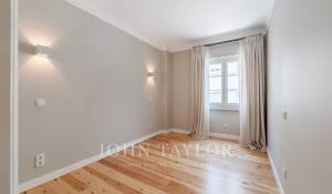 Verkauf Wohnung Carnide