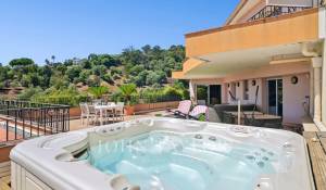 Verkauf Wohnung Mandelieu-la-Napoule