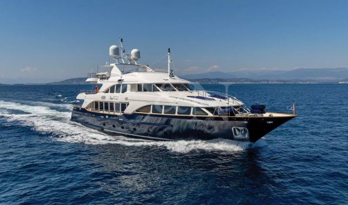 Vermietung Motor Yacht 
