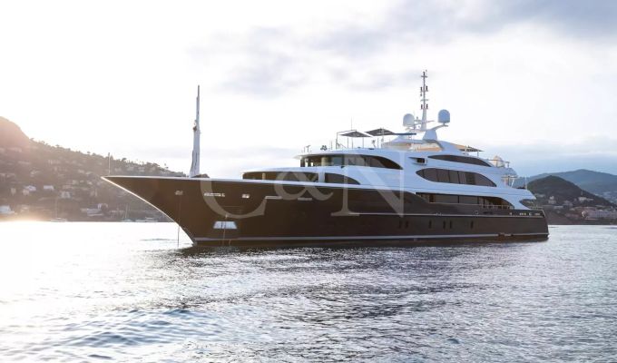 Vermietung Motor Yacht 