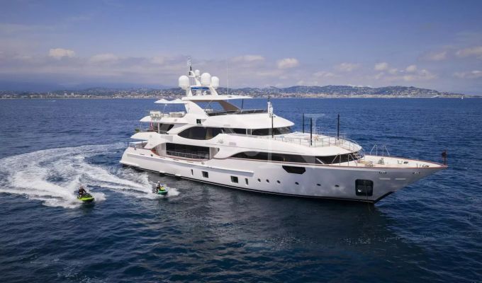 Vermietung Motor Yacht 
