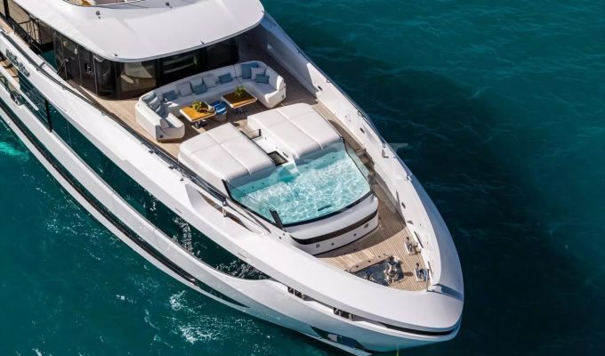 Vermietung Motor Yacht 