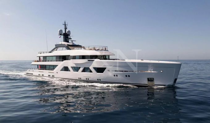 Vermietung Motor Yacht 