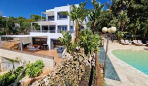 Vermietung Villa Cap Martinet