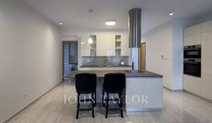 Vermietung Wohnung Parekklisia