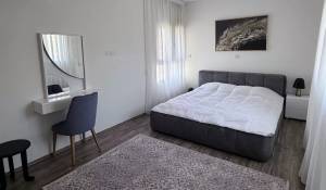 Vermietung Wohnung Parekklisia