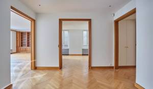 Vermietung Wohnung Paris 8ème