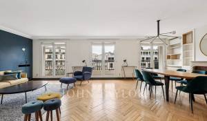 Vermietung Wohnung Paris 8ème