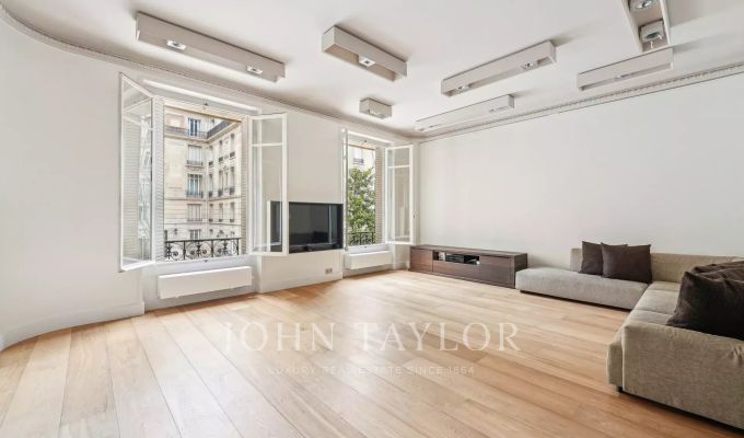 Vermietung Wohnung Paris 8ème